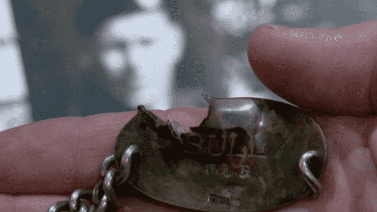 a bracelet of a D-Day hero found 78 years later