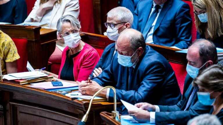 arrested at the National Assembly, Elisabeth Borne and Eric Dupond-Moretti call on the right and the far right to “a little decency”