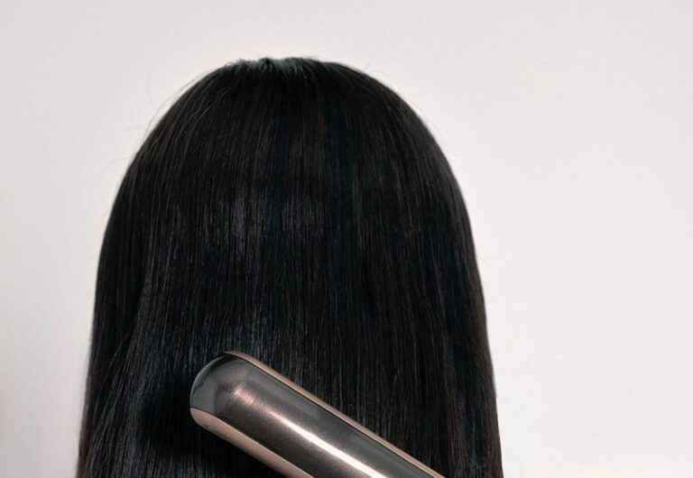 be careful, a study points the finger at these hair straightening products!