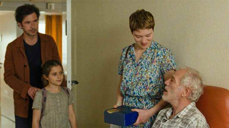 helplessness in the face of illness at the center of a luminous family drama