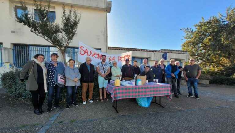 in Ambès, residents worried about their post office