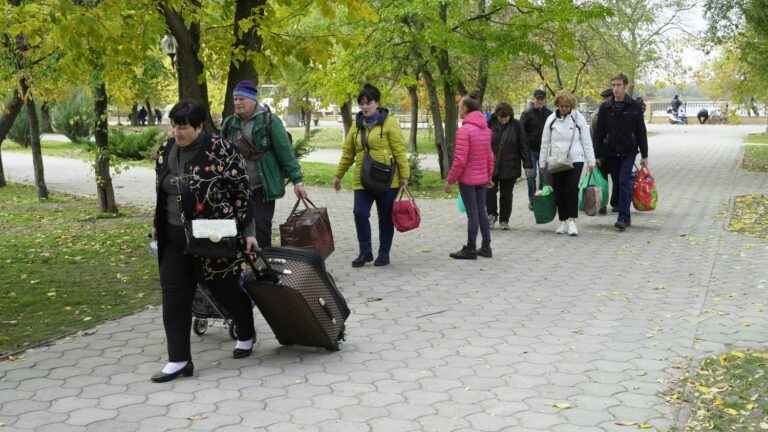 in Kherson, “it is not about evacuations but about forced displacements of population”, according to an international security researcher