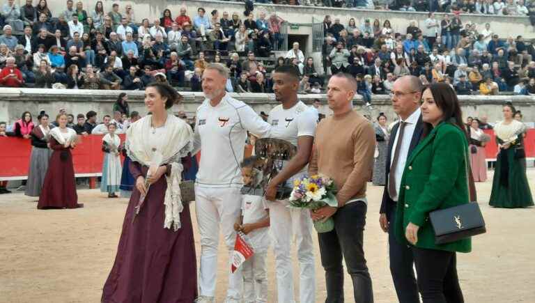 nearly 8,000 spectators in the arenas of Nîmes for the final of the As trophy