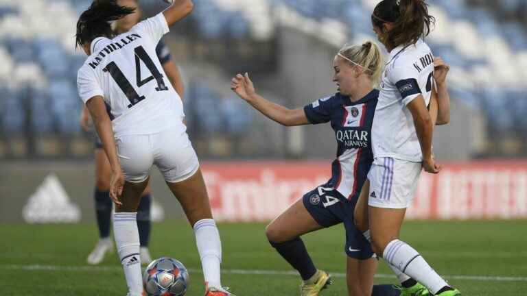 the Parisiennes dominate but come up against the Real goalkeeper… Follow the Champions League match