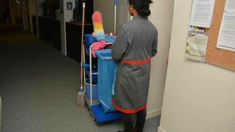 there is a shortage of 53,000 people on permanent contracts in the cleaning professions