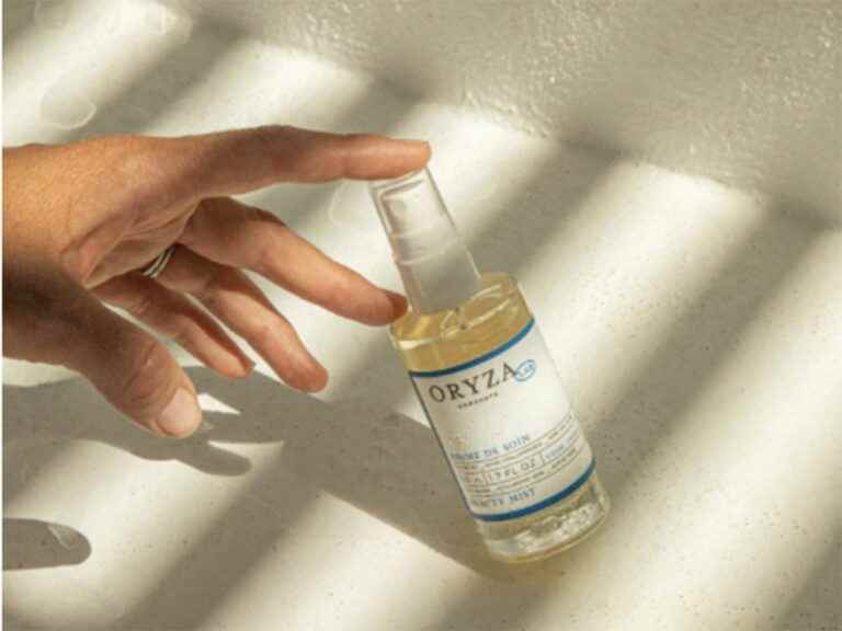 this miraculous mist restores elasticity to skin and hair