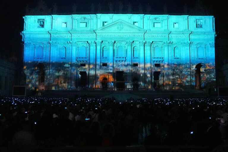 vatican |  A sound and light show projected on St. Peter’s Basilica