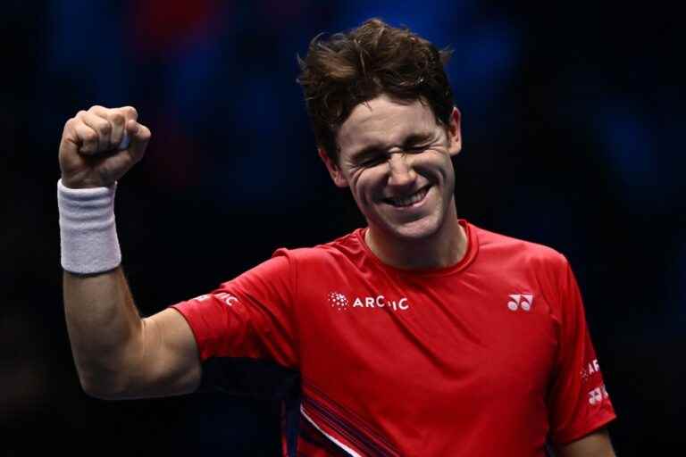 ATP Masters |  Casper Ruud joins Novak Djokovic in the final