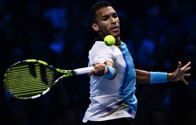 Auger-Aliassime eliminated by Fritz at the ATP Finals