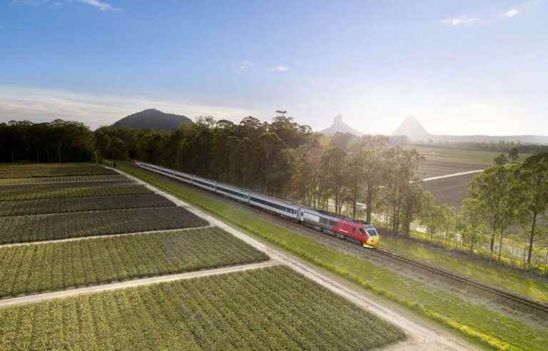 By train in Australia to the Great Barrier Reef