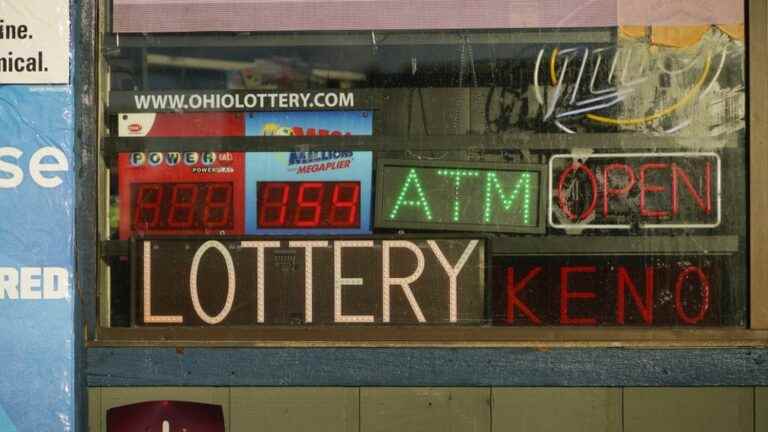 California man wins over $2 billion in lottery, biggest win in history