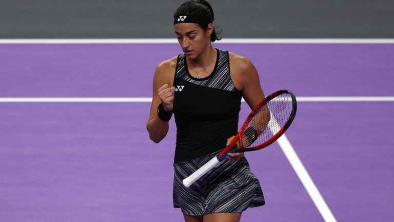 Caroline Garcia advances to the semi-finals by taming Daria Kasatkina