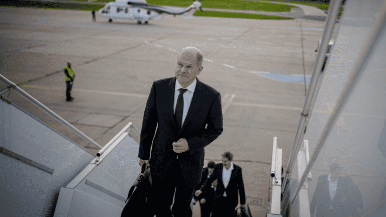 Chancellor Olaf Scholz under fire for China visit