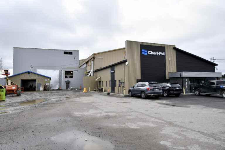 Charl-Pol factory in La Baie |  Exposed for years to carcinogenic fumes