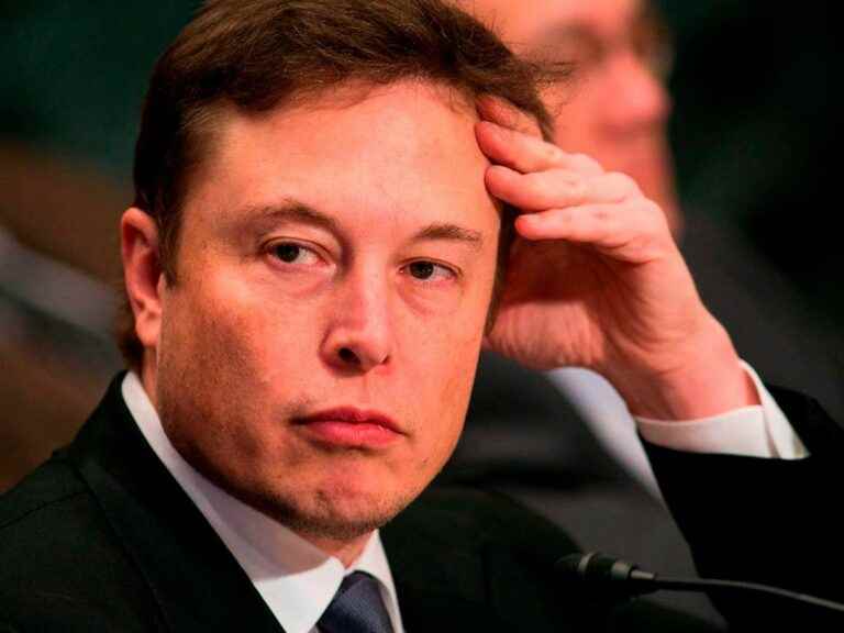 Elon Musk lays off 50% of his employees… by email!