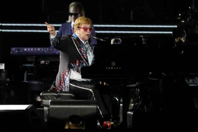 Farewell Tour |  Elton John’s moving concert in Los Angeles