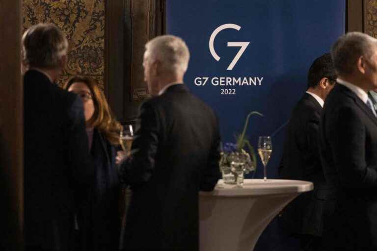 Firing a ballistic missile |  G7 calls for tougher sanctions on North Korea