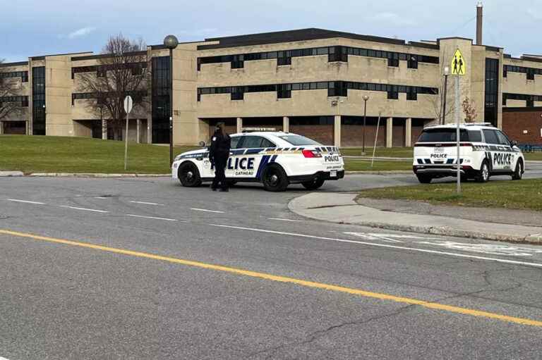 Gatineau |  Three suspects arrested after preventive confinement of a secondary school