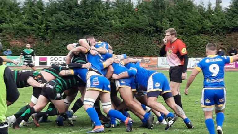 Gueret rugby players win the “145 derby” against Montluçon