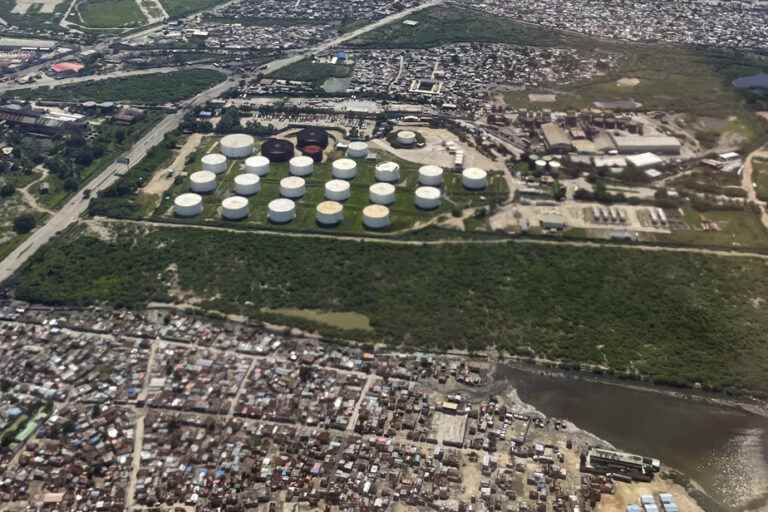 Haiti |  Police say they have regained control of the country’s main oil terminal