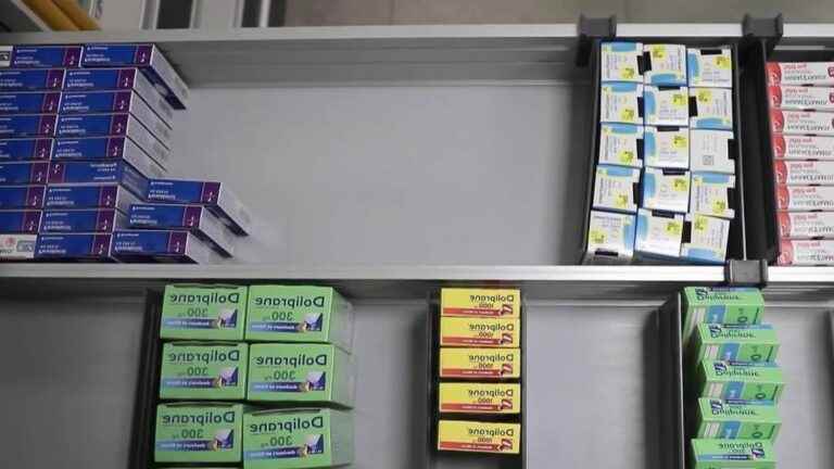 Health: a shortage of medicines