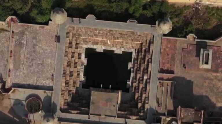 India: discovering the baolis, gigantic basins built in an inverted pyramid