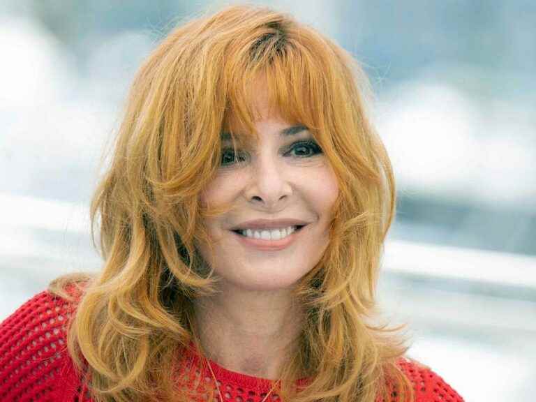 “It’s too personal, this question”!  Mylène Farmer intractable when it comes to religion!