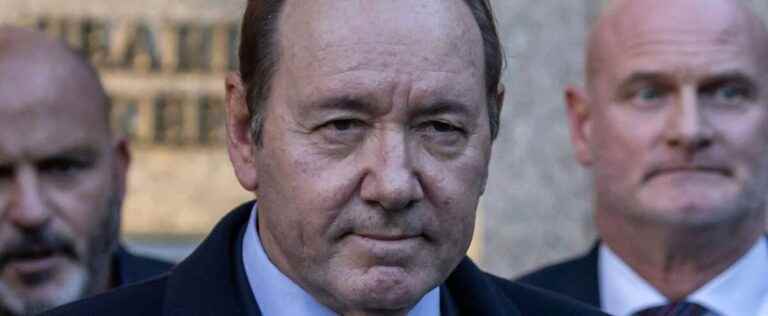 Kevin Spacey charged with new sexual assaults in UK