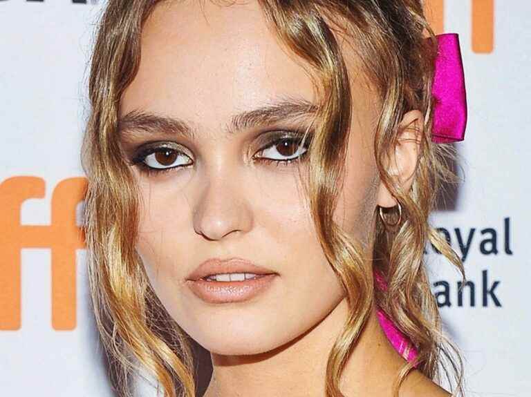 Lily-Rose Depp, daughter of Vanessa Paradis and Johnny Depp has decided to discuss her father’s trial like never before!