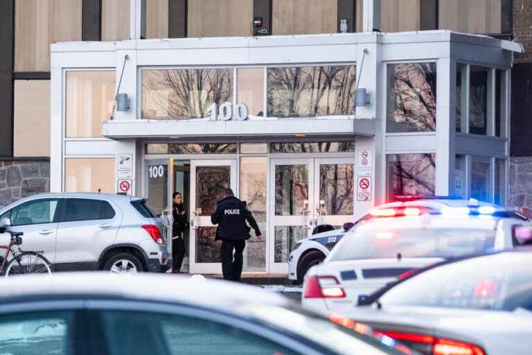 Containment at Lionel-Groulx College |  A miner holding a toy gun