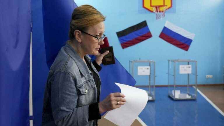 Moscow has distributed 80,000 Russian passports since the illegal annexations of Ukrainian territories