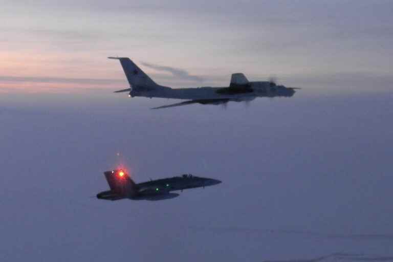 NORAD |  Moscow resumes bomber patrols near North America