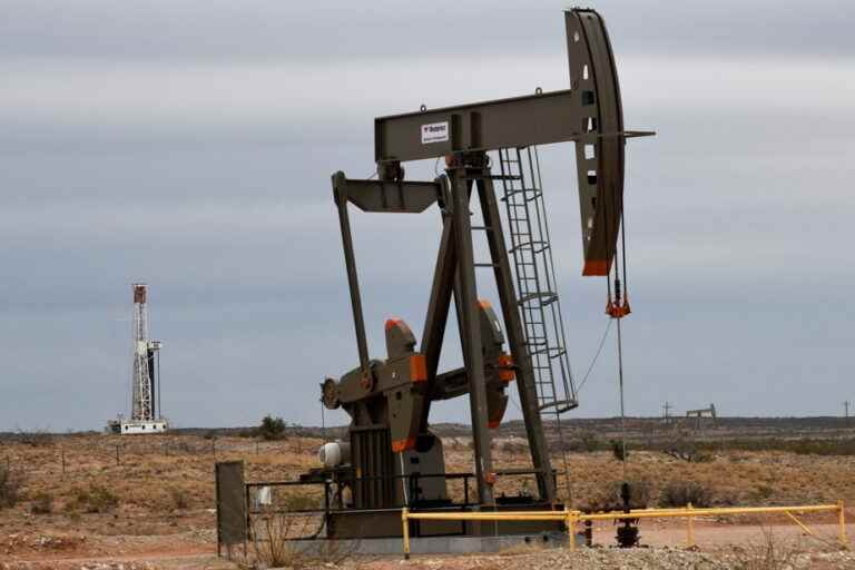 Oil nears lowest since January