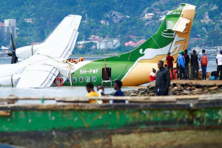 Plane crash in Tanzania |  The wreckage retrieved from Lake Victoria