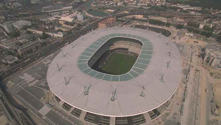 Reinforced security at the Stade de France for the France rugby match