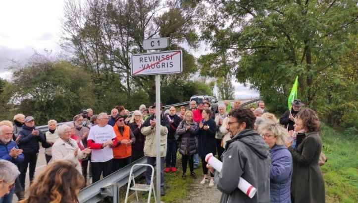 Reventin-Vaugris, a village threatened by Vinci Autoroutes according to its elected officials