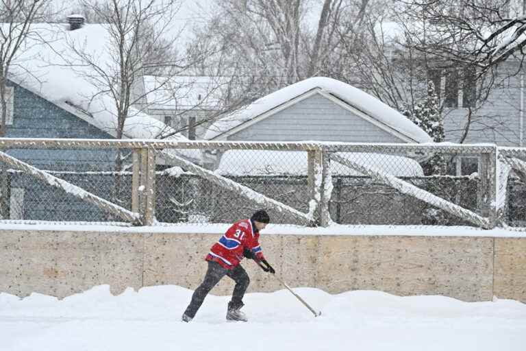 Skating rinks threatened by labor shortage