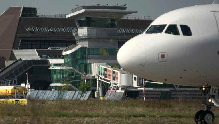 Strasbourg-Entzheim airport will close for a month in spring 2023