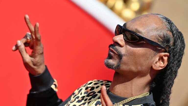 The life of Snoop Dogg will soon be brought to the screen by the director of “Menace II Society”