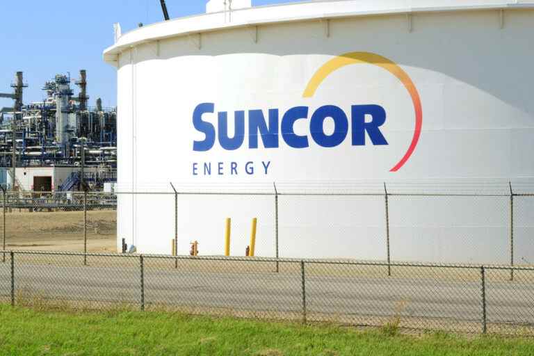 Third quarter |  Suncor reports net losses of 609 million