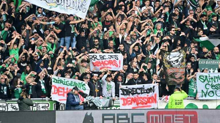 “We have surely hit rock bottom,” said the executive president of the Saint-Etienne club, now last in the standings.