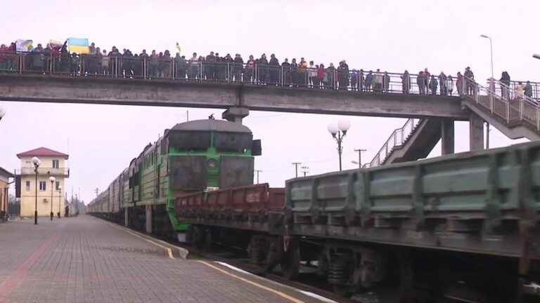 emotion after the return of trains between kyiv and Kherson