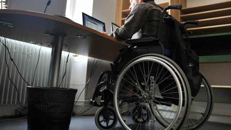 people with disabilities are more often than others in long-term unemployment