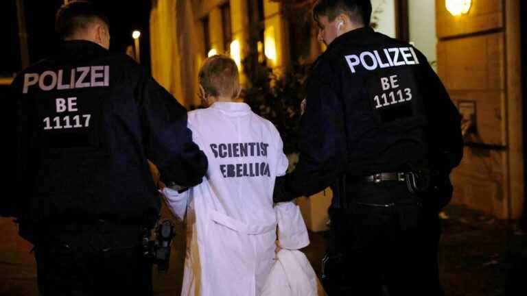 scientists defend colleagues arrested in Germany