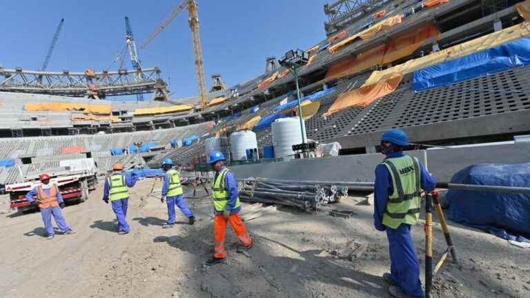 the Qatari Organizing Committee recognizes 414 fatal work accidents between 2014 and 2020