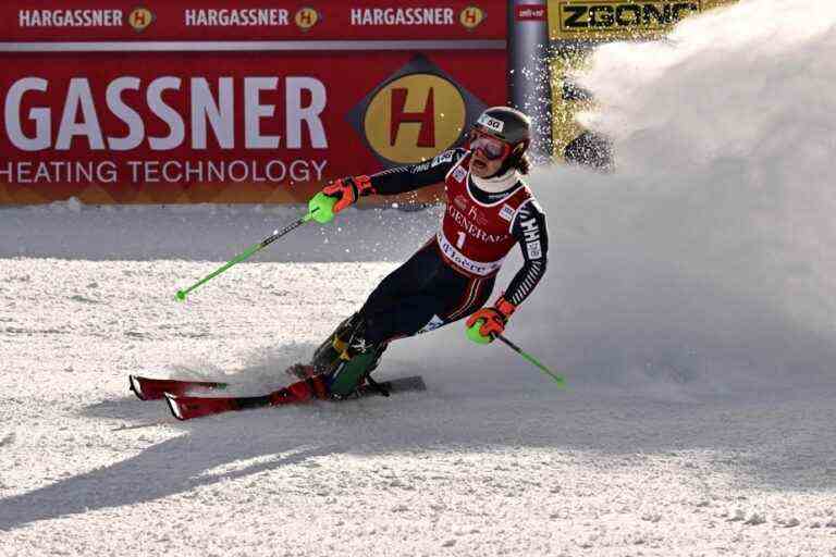 Alpine Skiing World Cup |  Norwegian Lucas Braathen emerges victorious in the first slalom of the season