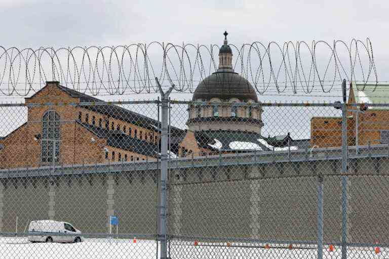 Death of a prisoner in Bordeaux |  The head of unit involved relieved of his duties