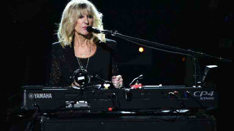 Fleetwood Mac singer and songwriter Christine McVie dies aged 79