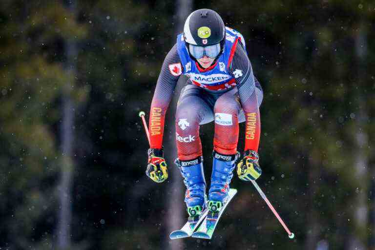 Freestyle Skiing World Cup |  Quebecer Hannah Schmidt gets her first podium