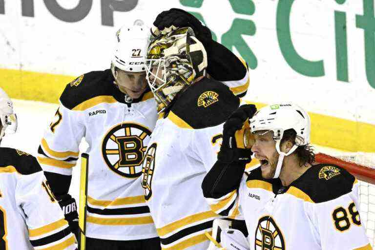 Friday in the NHL |  David Pastrnak and Linus Ullmark help Bruins beat Devils